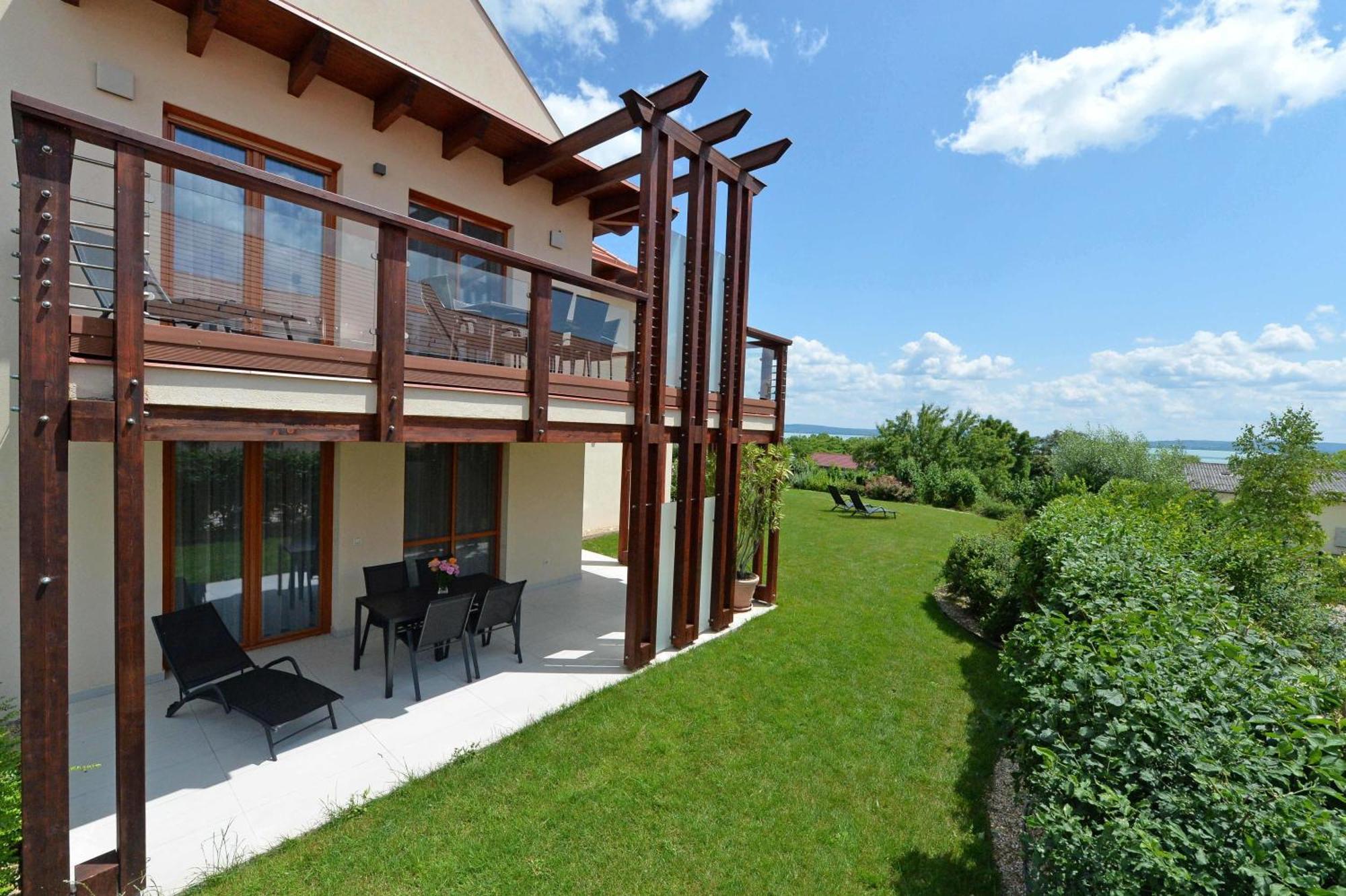 Aranymandula apartmanok Balatonakali Bagian luar foto