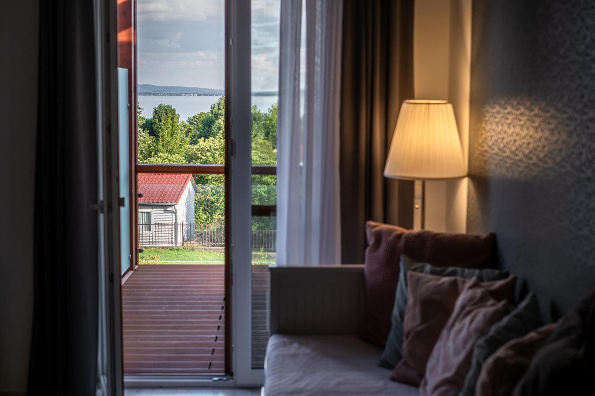 Aranymandula apartmanok Balatonakali Bagian luar foto