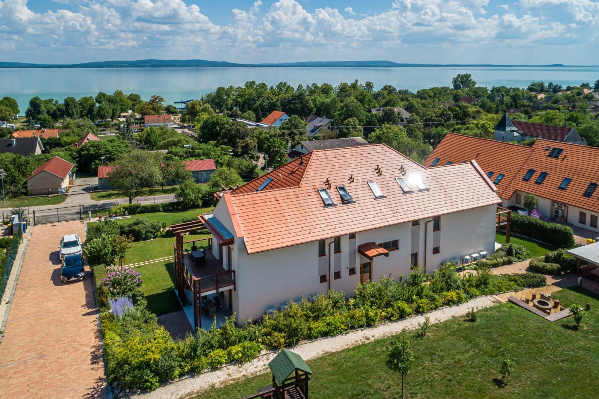 Aranymandula apartmanok Balatonakali Bagian luar foto