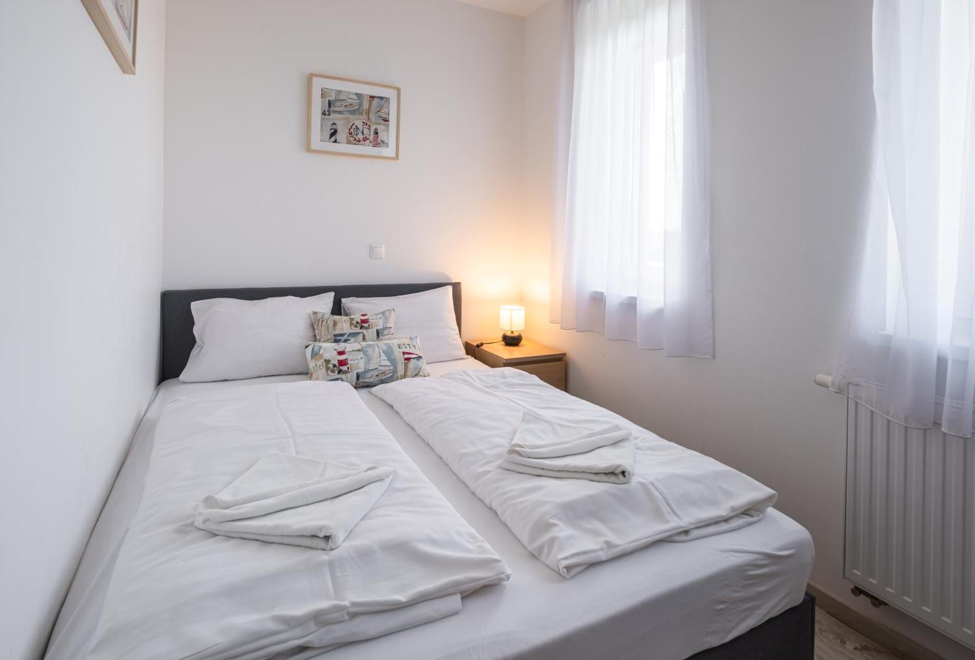 Aranymandula apartmanok Balatonakali Bagian luar foto