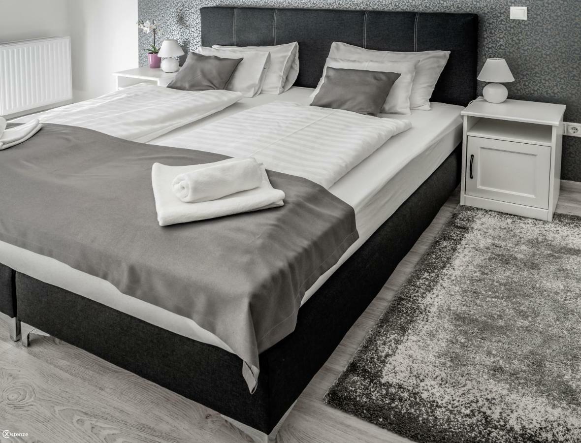 Aranymandula apartmanok Balatonakali Bagian luar foto